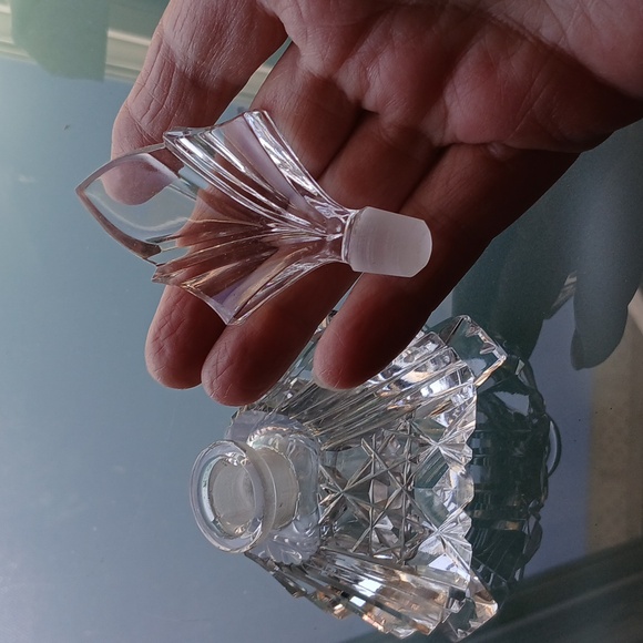 Small Empty Perfume Bottle with Stopper - Picture 2 of 6